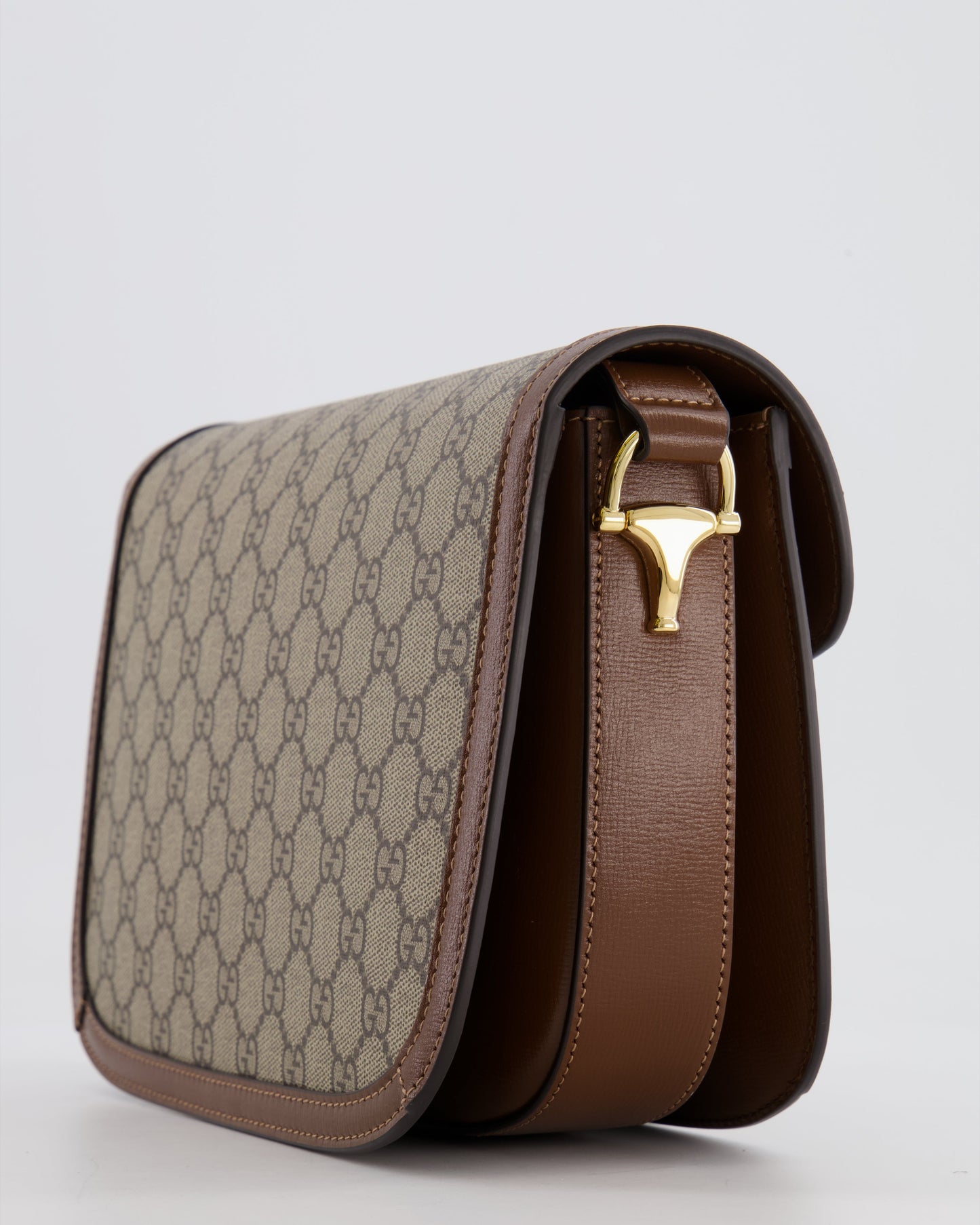 Gucci Horsebit 1955 Medium Shoulder Bag in Beige/Dark Brown GG Supreme Monogram Canvas & Brown Leather Trim with Gold Hardware RRP £2,400