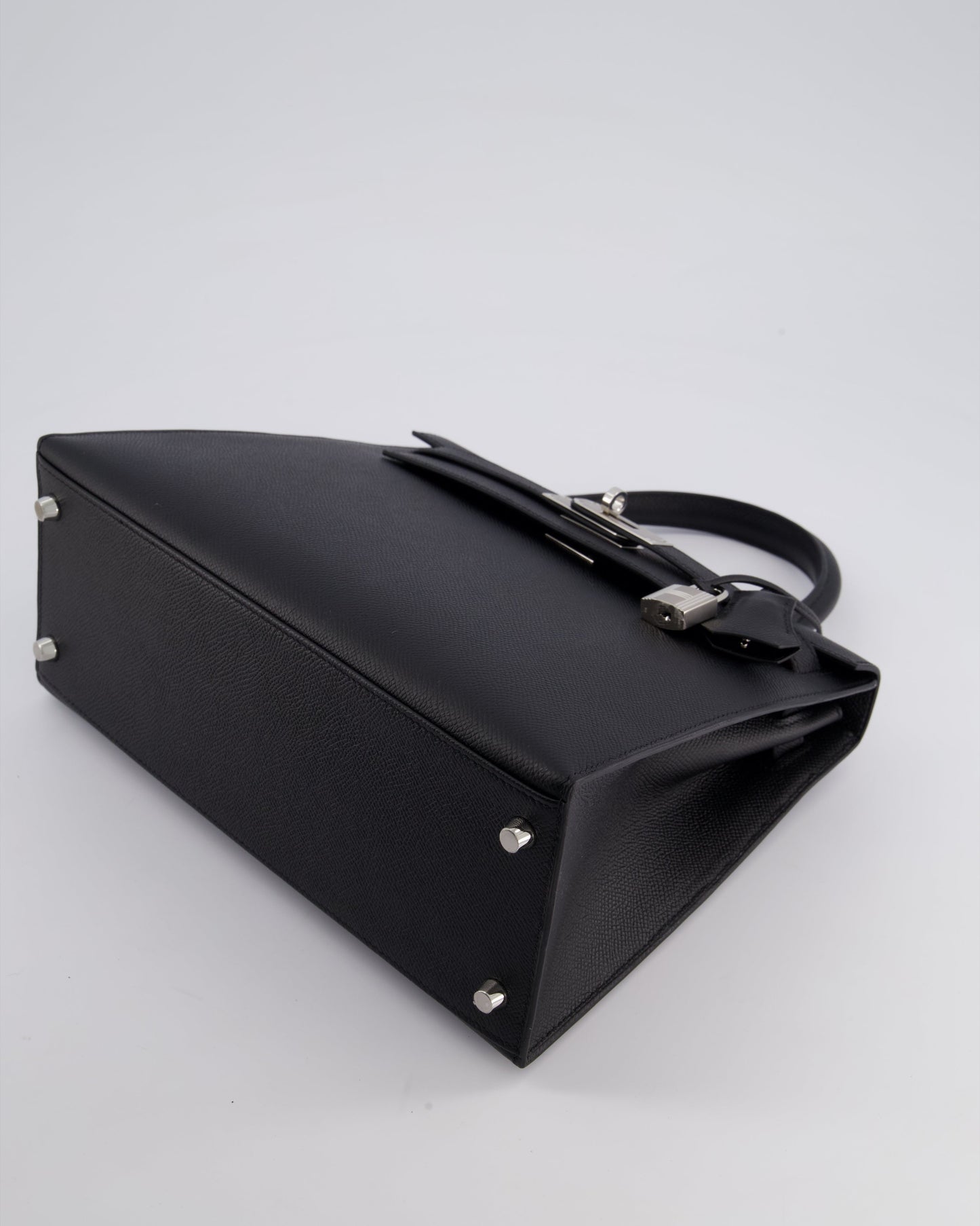 *HOT* Hermès Kelly Sellier 28cm Bag in Noir Epsom Leather with Palladium Hardware