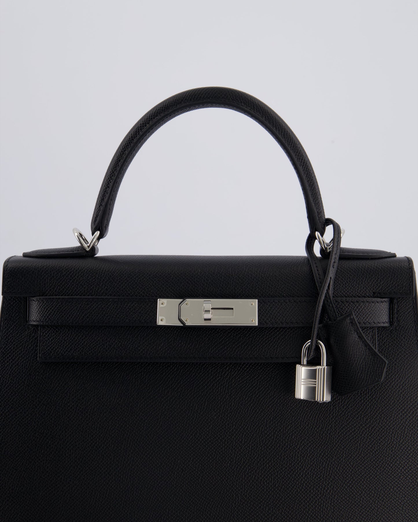*HOT* Hermès Kelly Sellier 28cm Bag in Noir Epsom Leather with Palladium Hardware