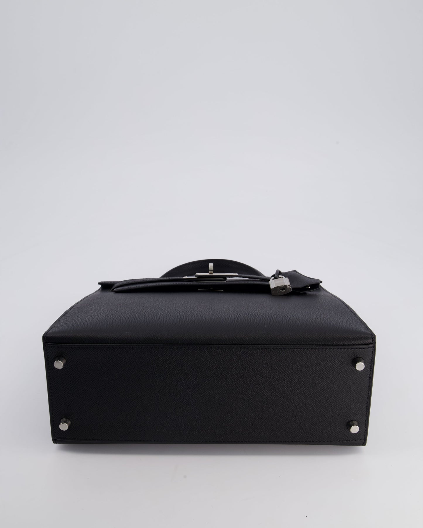 *HOT* Hermès Kelly Sellier 28cm Bag in Noir Epsom Leather with Palladium Hardware