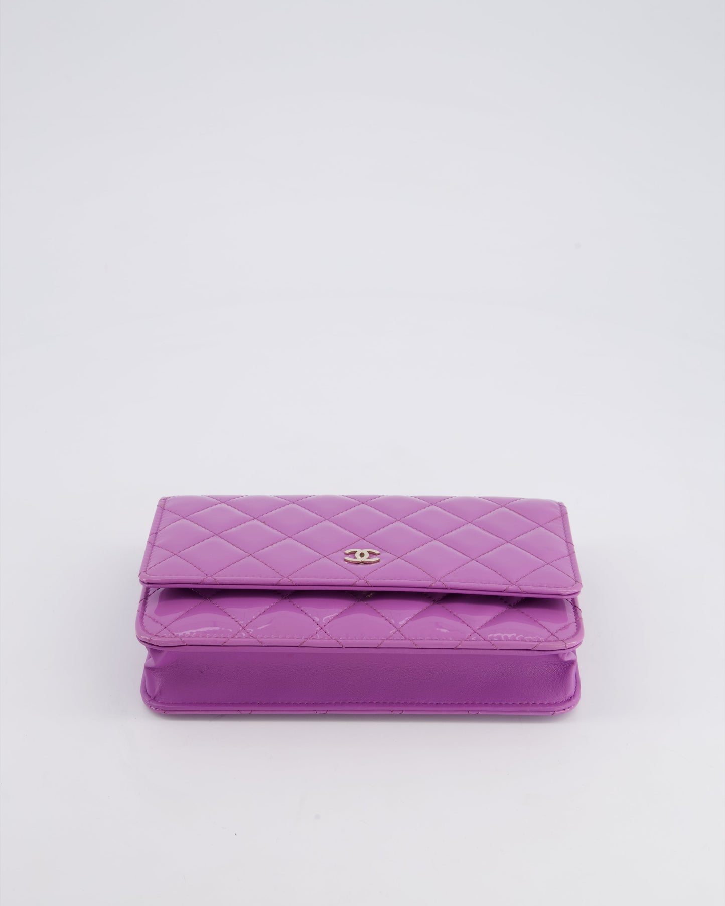 *HOT* Chanel Lilac Wallet on Chain Bag in Patent Leather with Champagne Gold Hardware