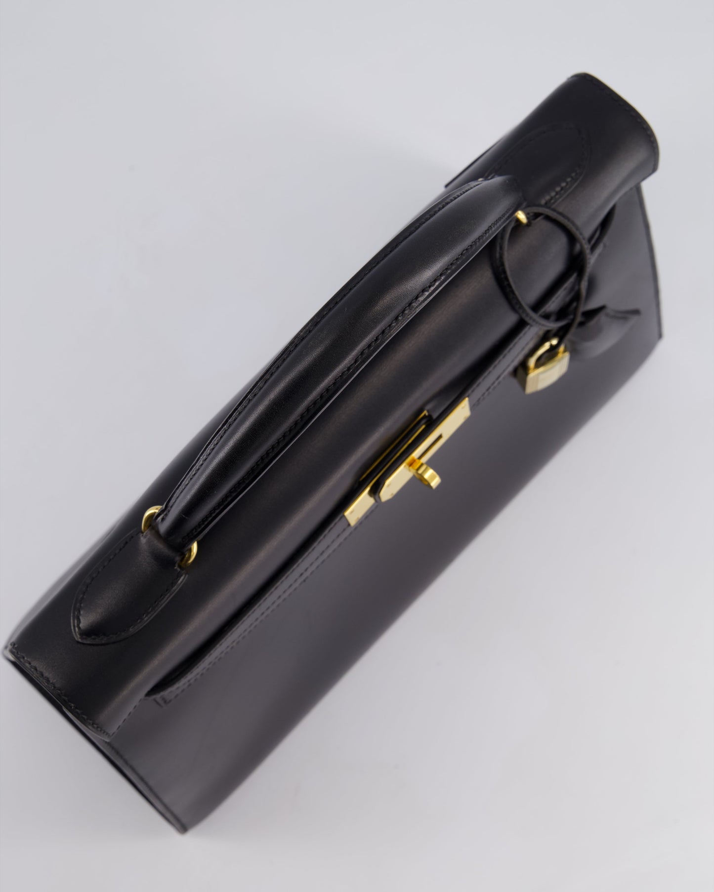 Hermès Vintage Kelly 32cm Sellier Bag in Noir Box Calf Leather with Gold Hardware