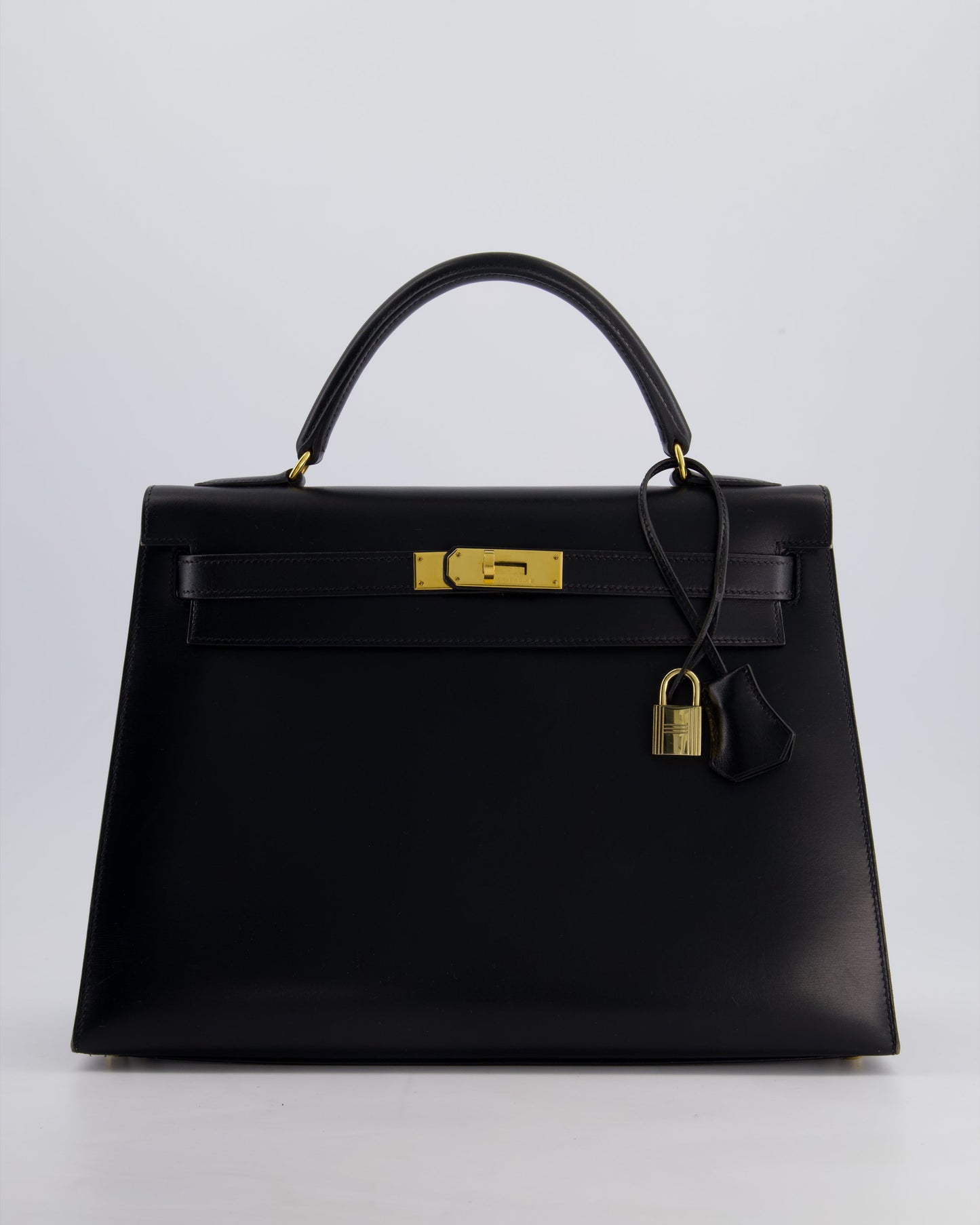 Hermès Vintage Kelly 32cm Sellier Bag in Noir Box Calf Leather with Gold Hardware
