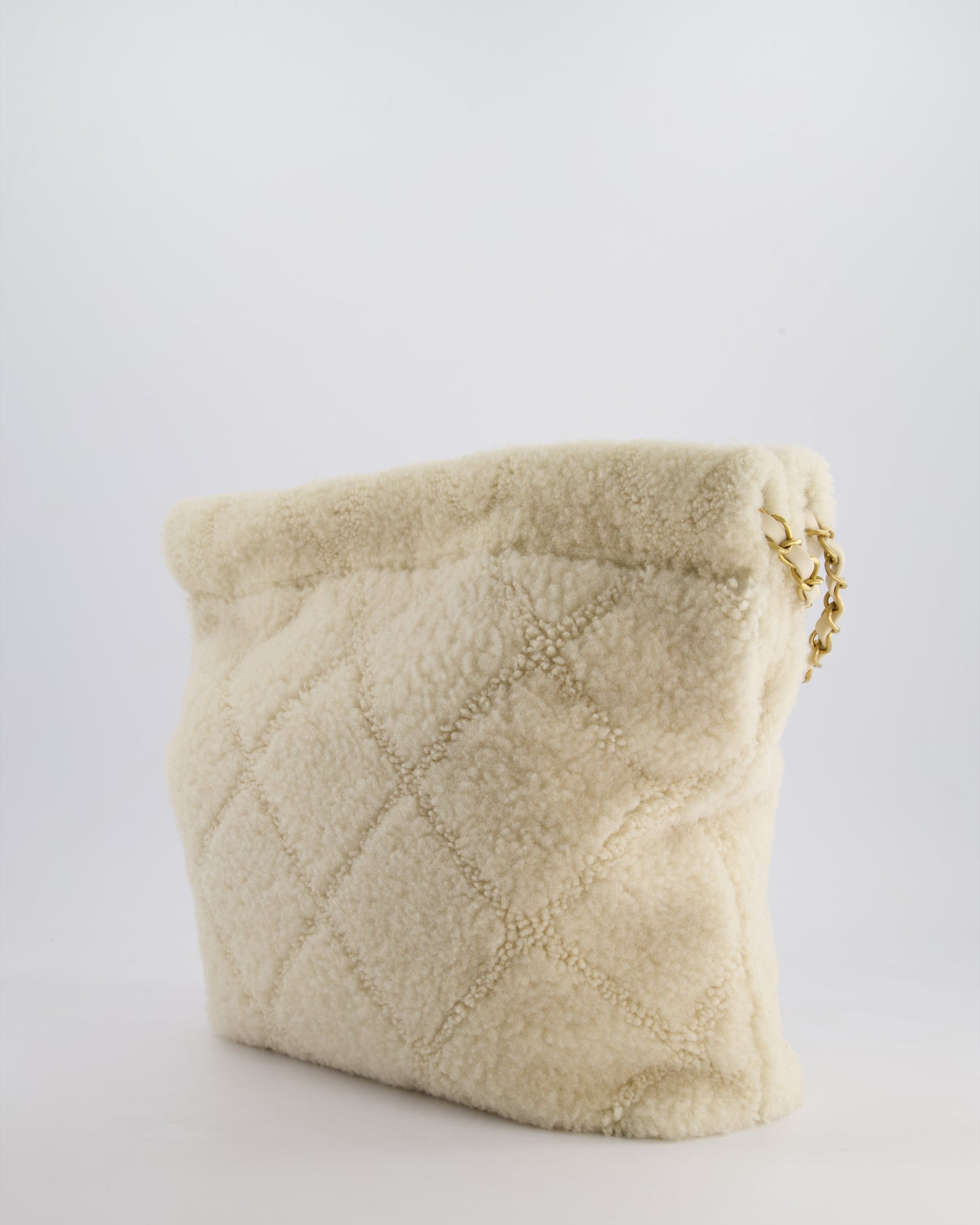 Chanel 24/K Beige Large 22 Shearling Bag with Champagne Gold Hardware