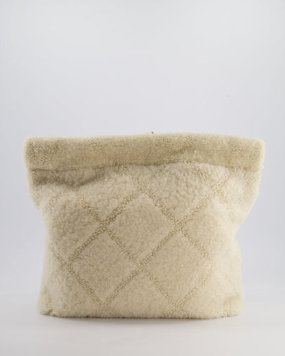 Chanel 24/K Beige Large 22 Shearling Bag with Champagne Gold Hardware