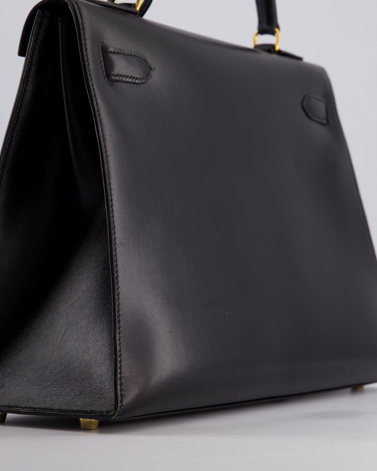 Hermès Vintage Kelly 32cm Sellier Bag in Noir Box Calf Leather with Gold Hardware