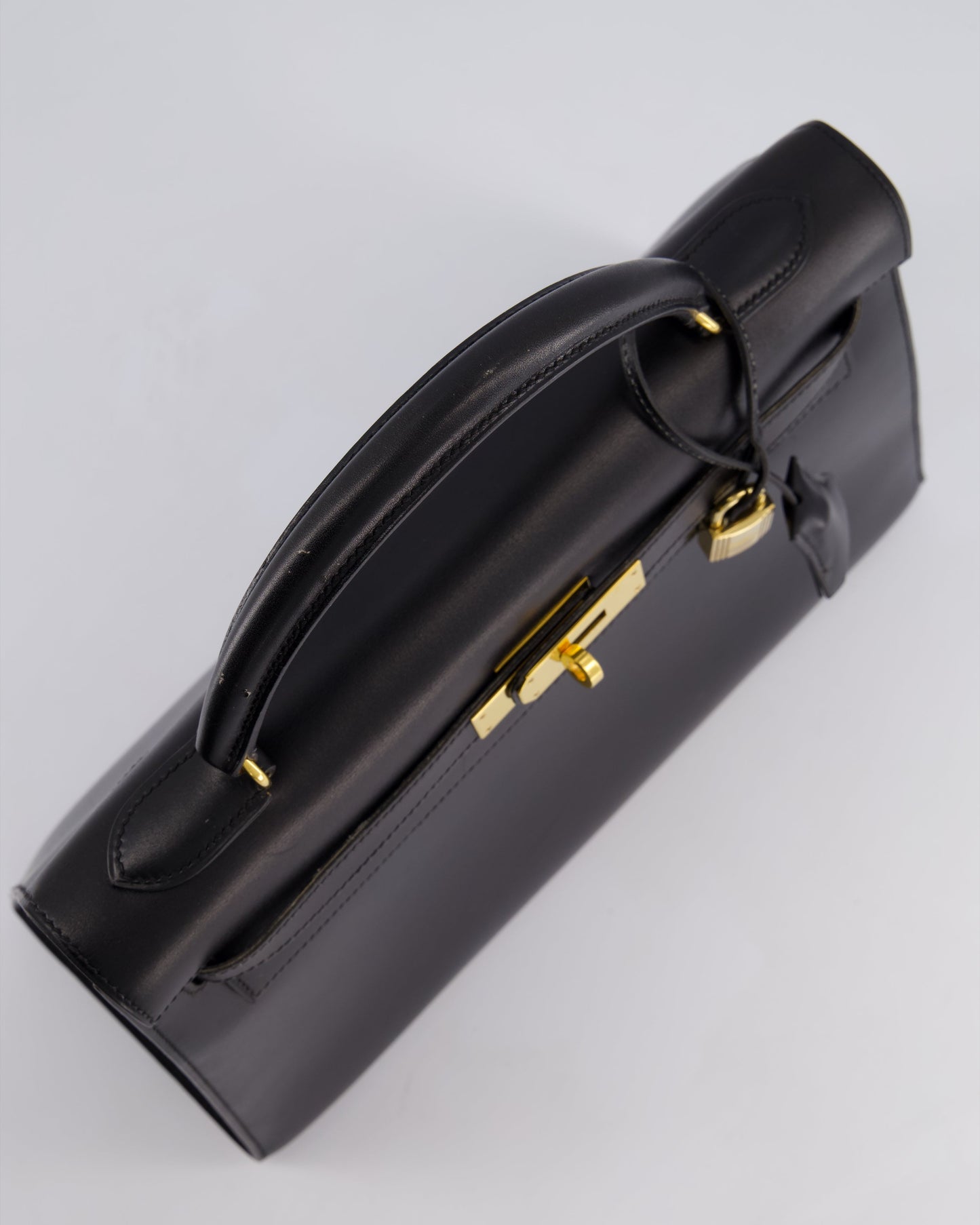 Hermès Vintage Kelly 32cm Sellier Bag in Noir Box Calf Leather with Gold Hardware