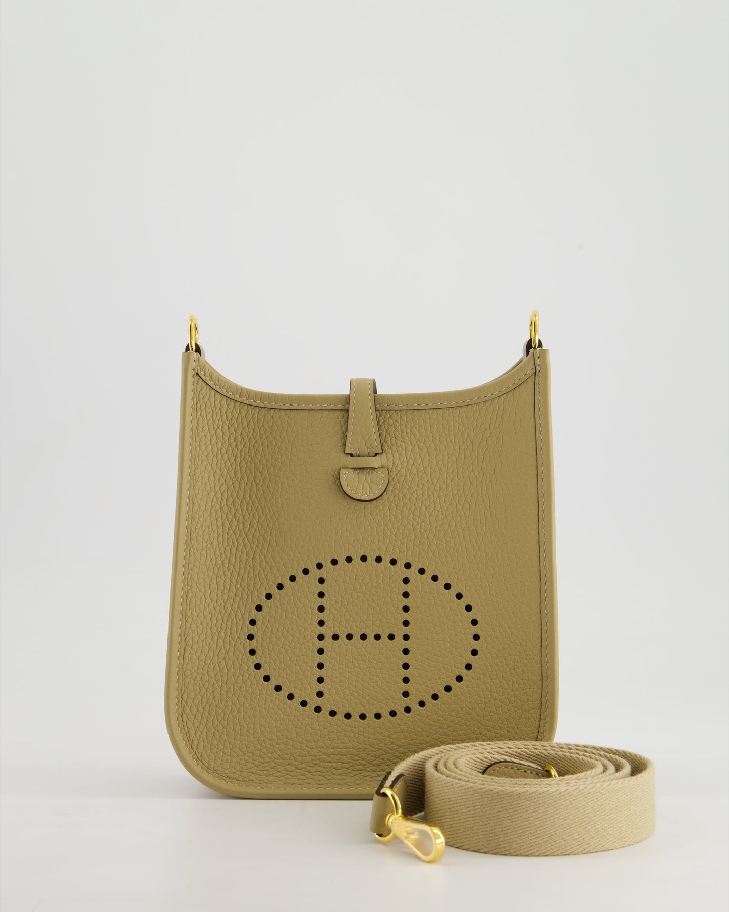 *HOT COLOUR* Hermès Mini Evelyne 16 Bag in Trench Clemence Leather with Gold Hardware