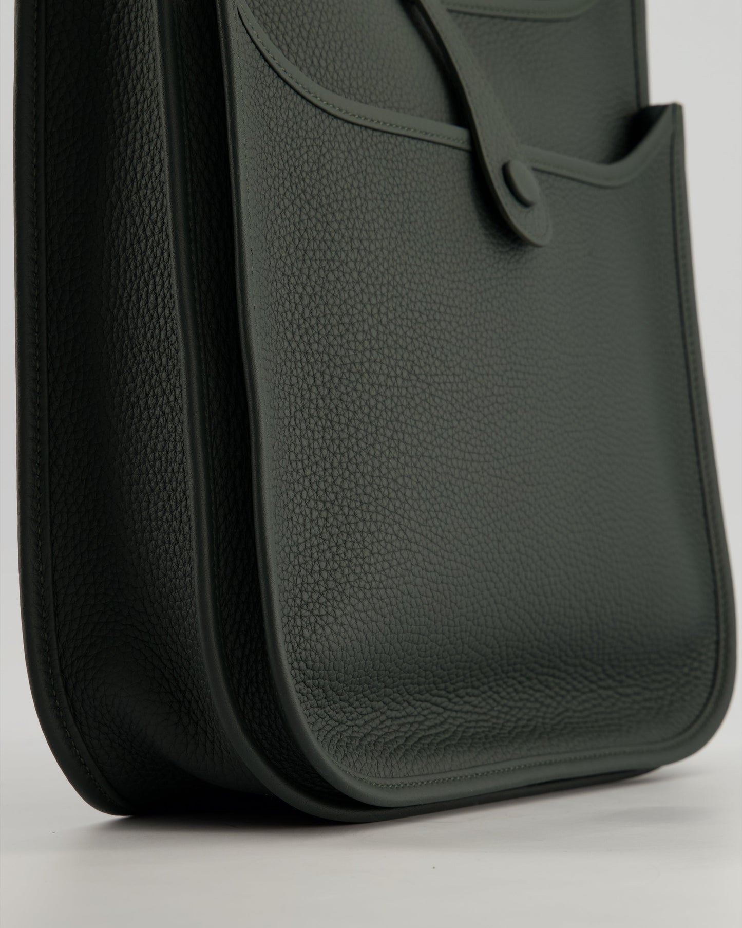 *HOT* Hermès Evelyne III 29cm Bag in Vert Mangrove Clemence Leather with Palladium Hardware