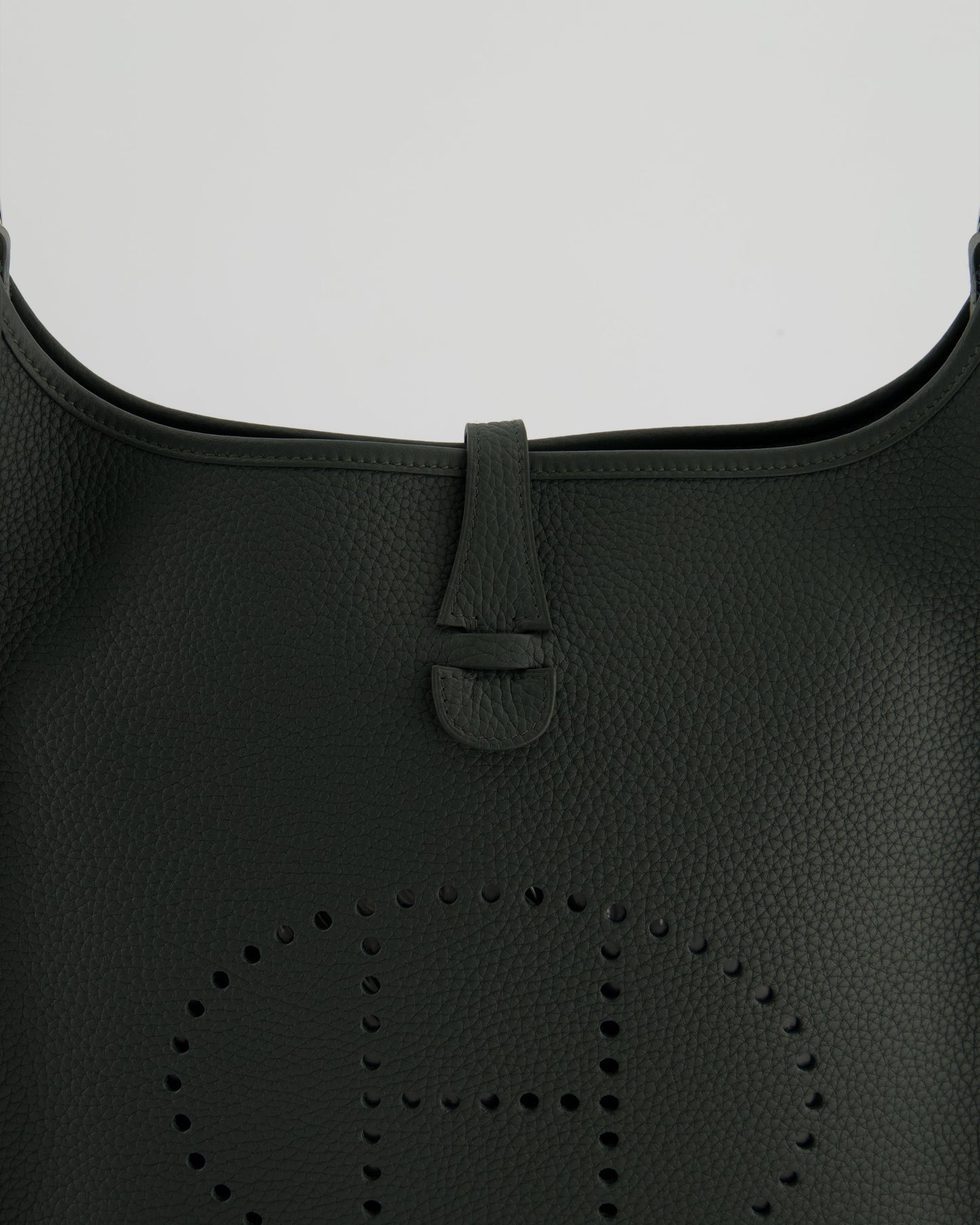 *HOT* Hermès Evelyne III 29cm Bag in Vert Mangrove Clemence Leather with Palladium Hardware
