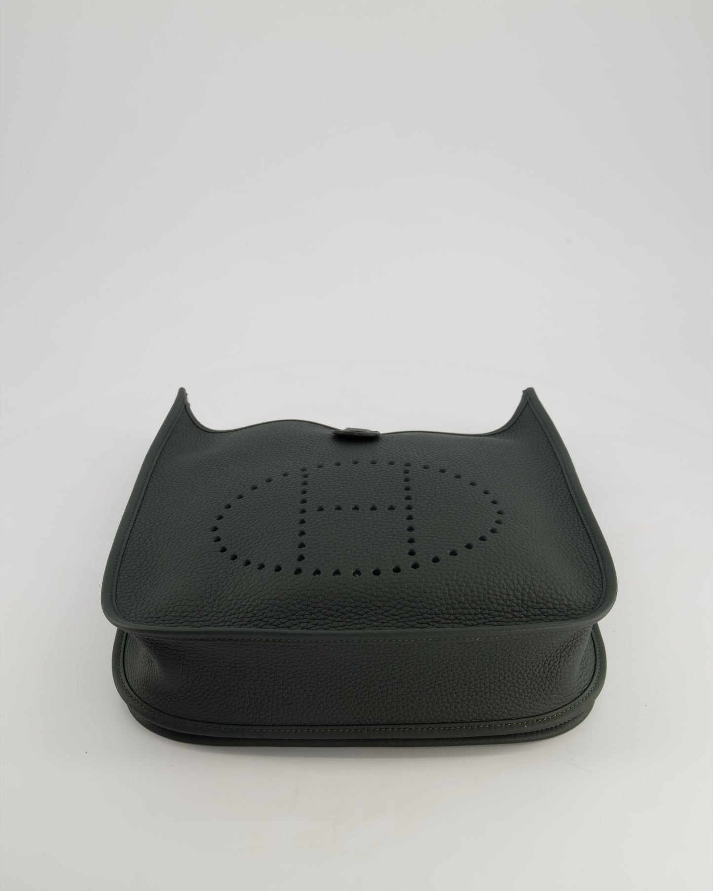 *HOT* Hermès Evelyne III 29cm Bag in Vert Mangrove Clemence Leather with Palladium Hardware