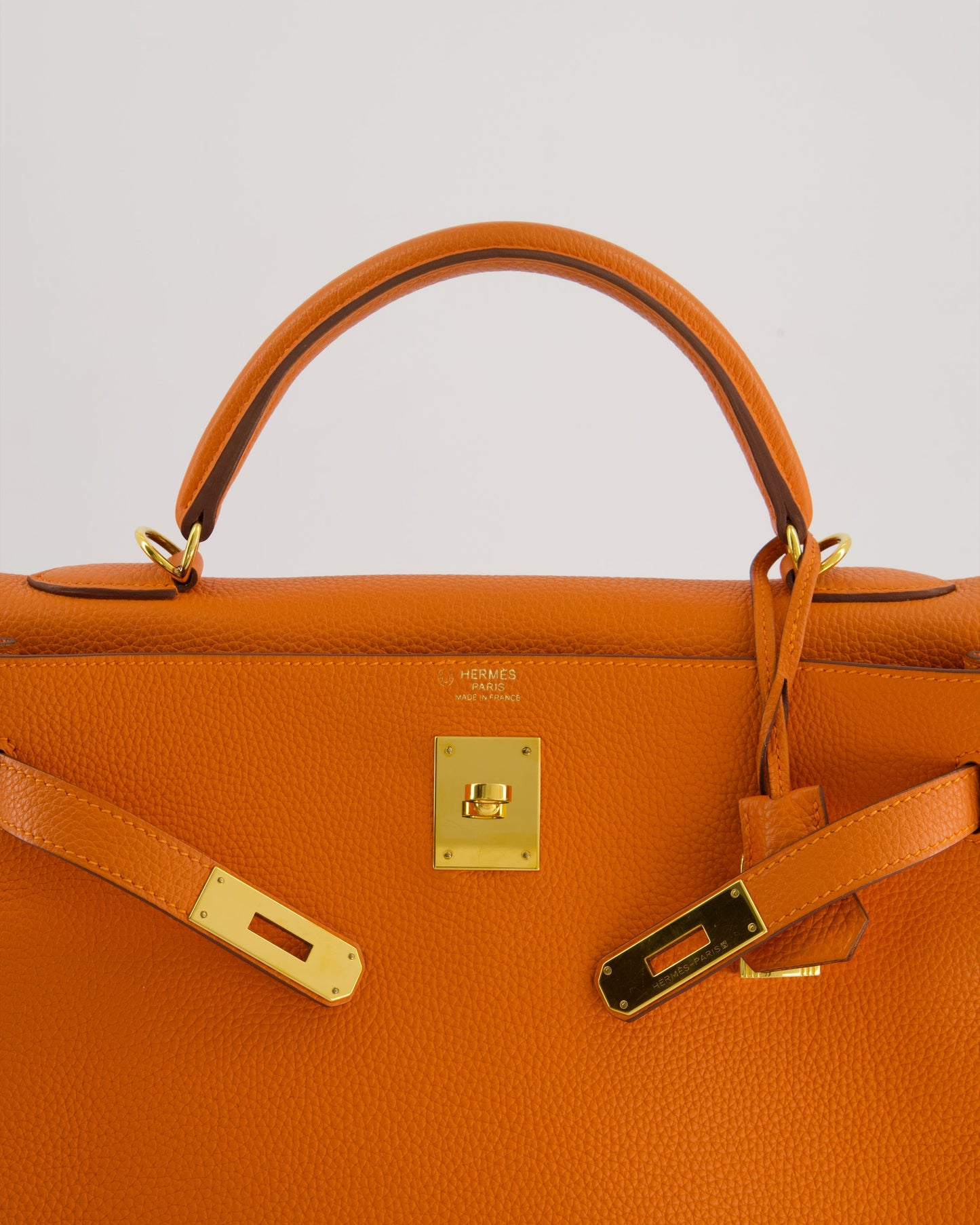 Hermès HSS Kelly Bag 32cm Retourne in Orange Togo Leather with Gold Hardware