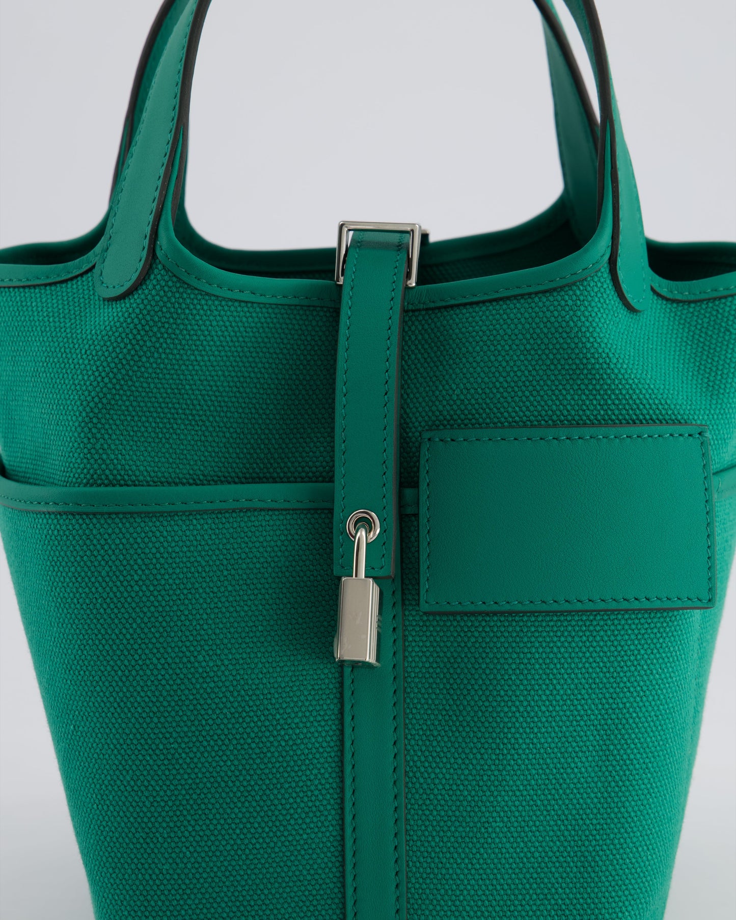 Hermes Picotin 18cm Cargo in Vert Vertigo in Ecru and Swift Leather with Palladium Hardware