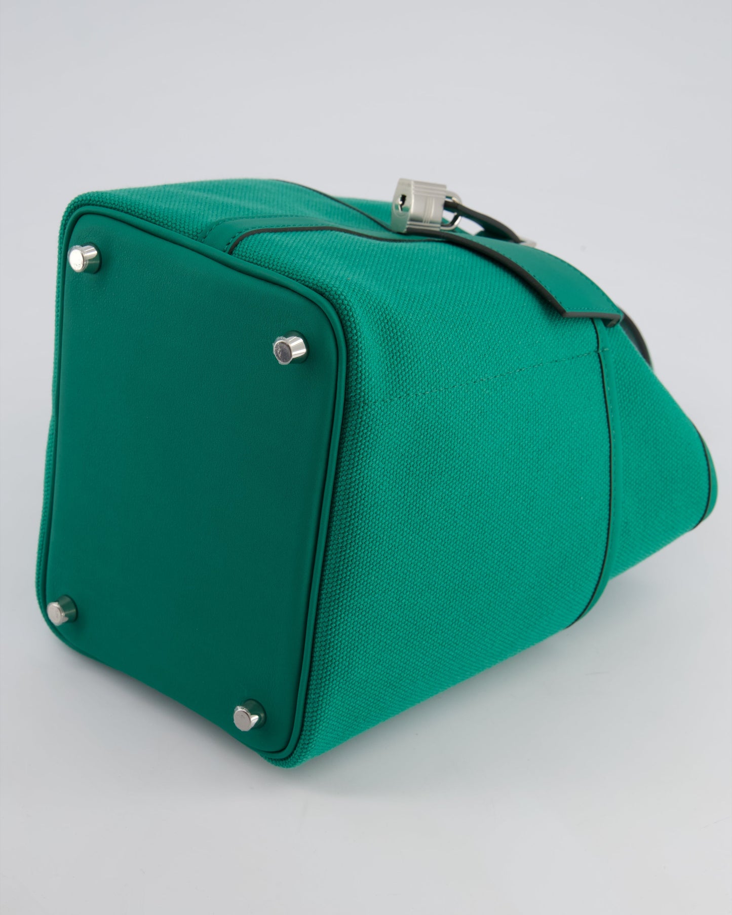 Hermes Picotin 18cm Cargo in Vert Vertigo in Ecru and Swift Leather with Palladium Hardware