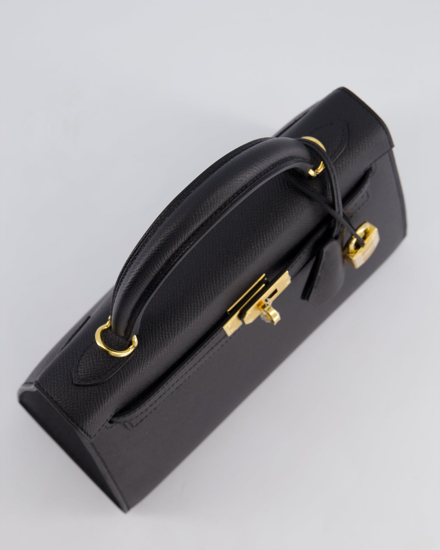 *HOLY GRAIL* Hermès Kelly 25cm Sellier Bag in Black Epsom Leather with Gold Hardware