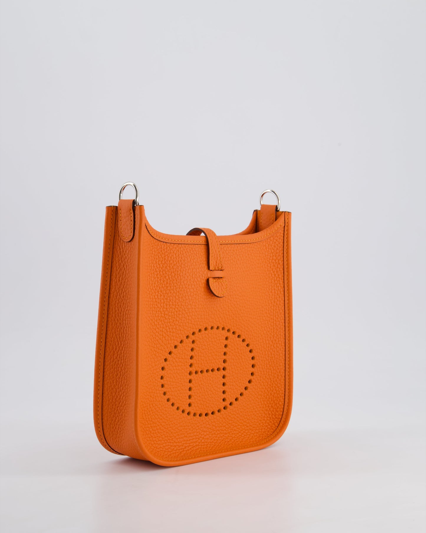 Hermès Mini Evelyne 16 Bag in Feu Clemence Leather with Palladium Hardware