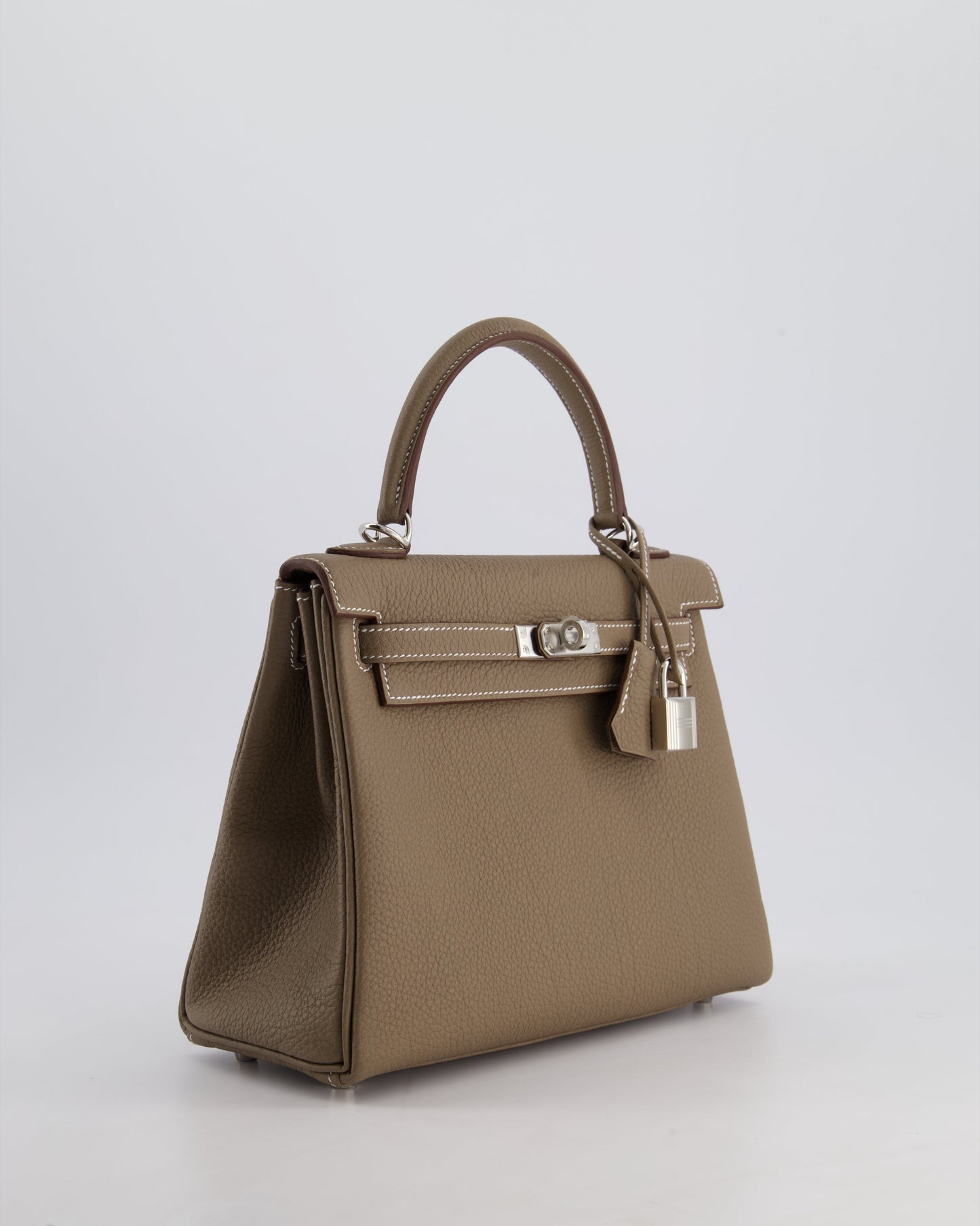 *RARE* Hermès Kelly Retourne Bag 25cm in Etoupe Togo Leather with Palladium Hardware