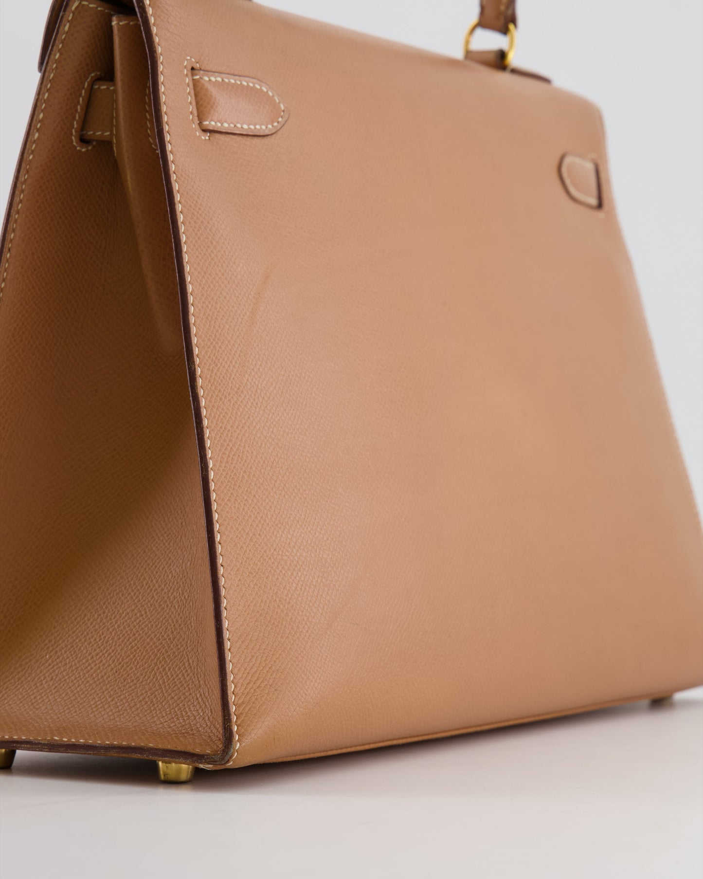 Hermès Vintage Kelly 32cm Bag in Naturel Courchevel Leather with Gold Hardware