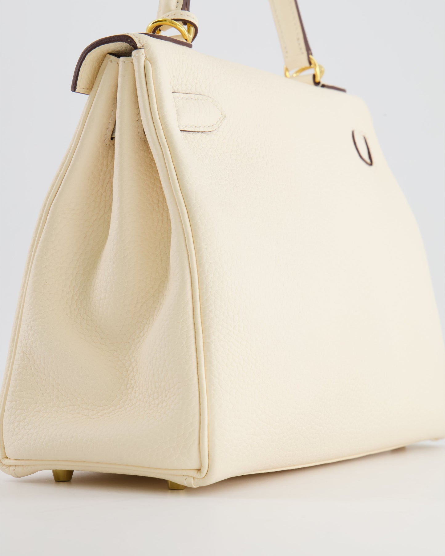 Hermès Kelly 28cm Retourne Bag in Nata Clemence Leather with Gold Hardware