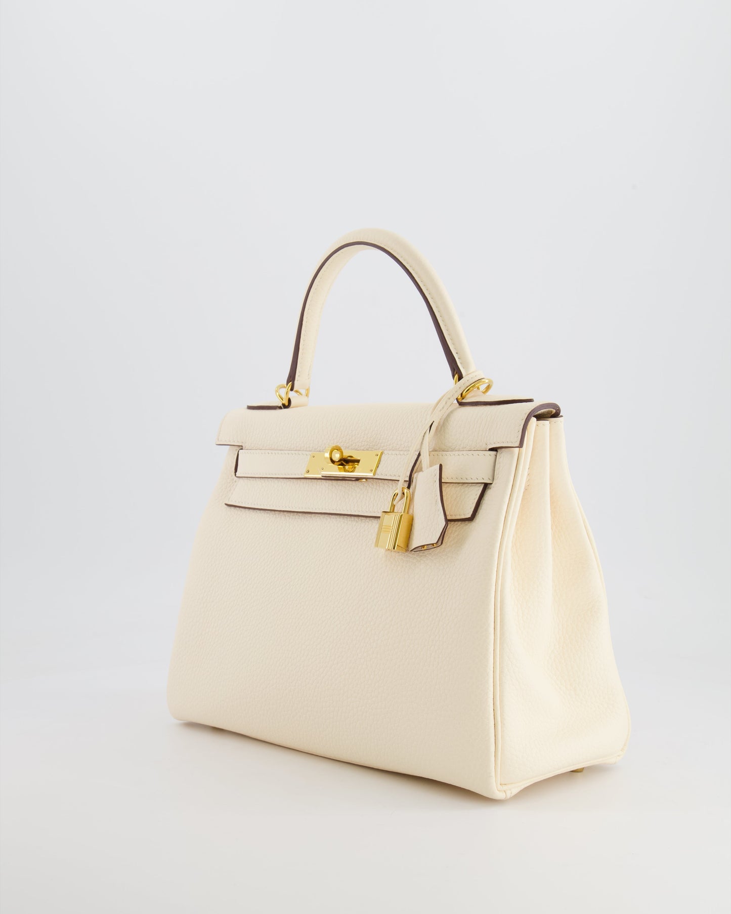 Hermès Kelly 28cm Retourne Bag in Nata Clemence Leather with Gold Hardware