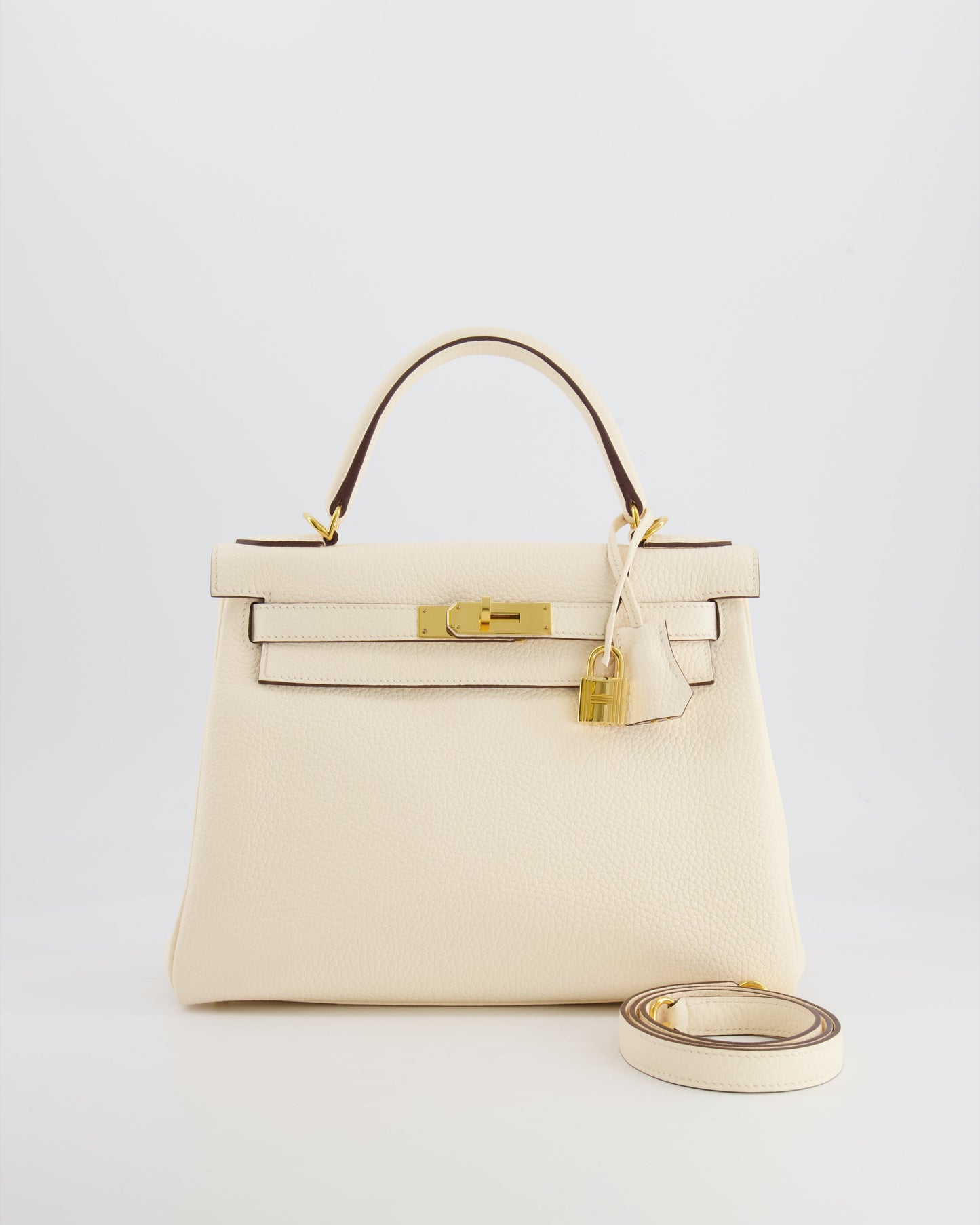 Hermès Kelly 28cm Retourne Bag in Nata Clemence Leather with Gold Hardware