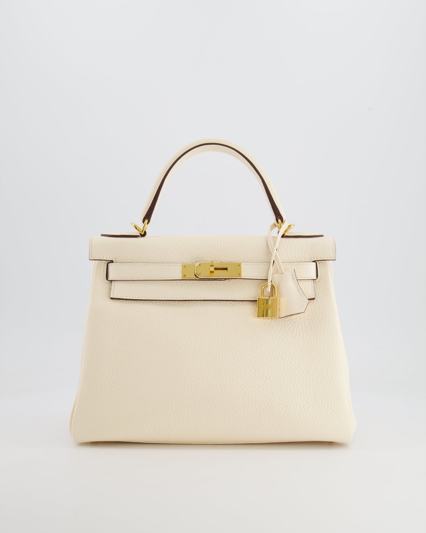 Hermès Kelly 28cm Retourne Bag in Nata Clemence Leather with Gold Hardware