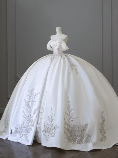 Exquisite white hand-embroidered luxurious off-the-shoulder satin wedding dress P2506