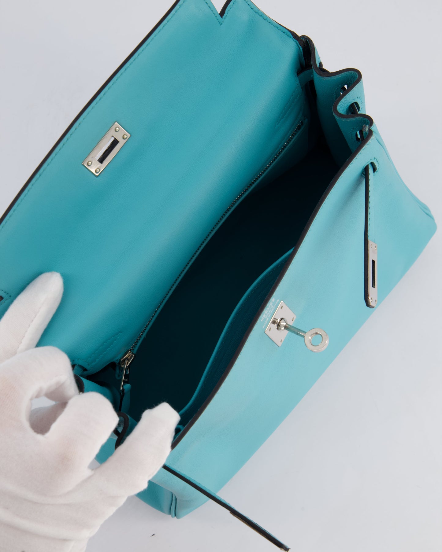 Hermès Kelly 25cm Bag Retourne in Bleu Atoll Swift Leather with Palladium Hardware