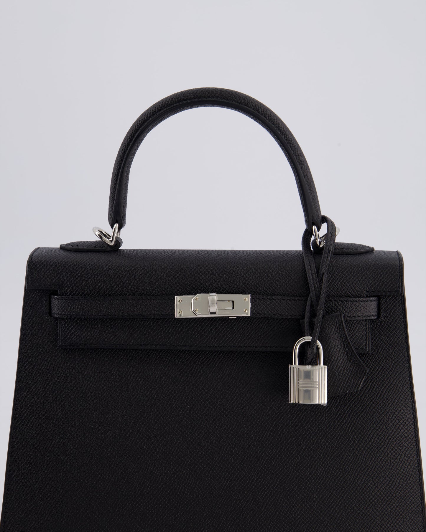 Hermès Kelly Bag Sellier 25cm in Noir Epsom Leather with Palladium Hardware