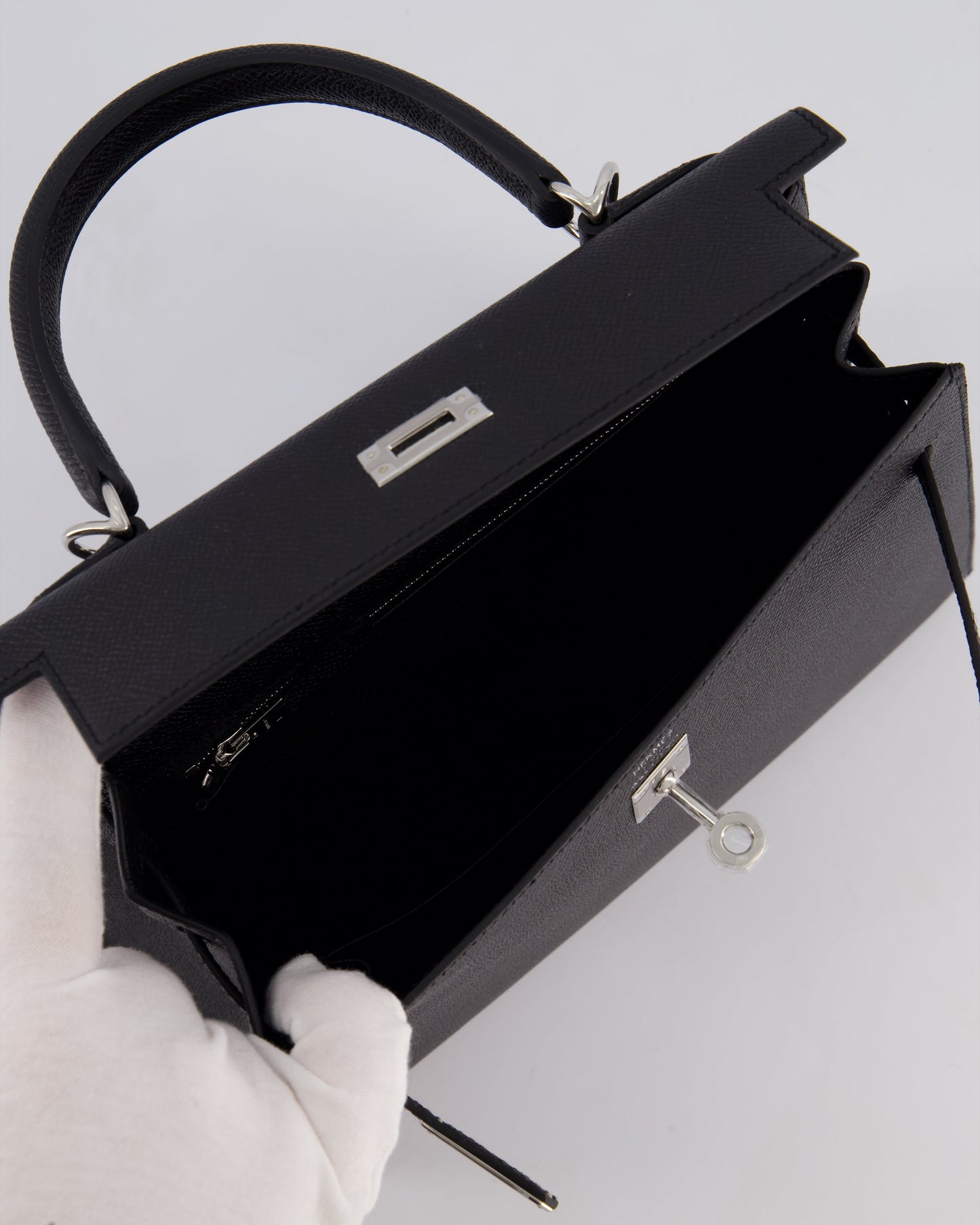 Hermès Kelly Bag Sellier 25cm in Noir Epsom Leather with Palladium Hardware