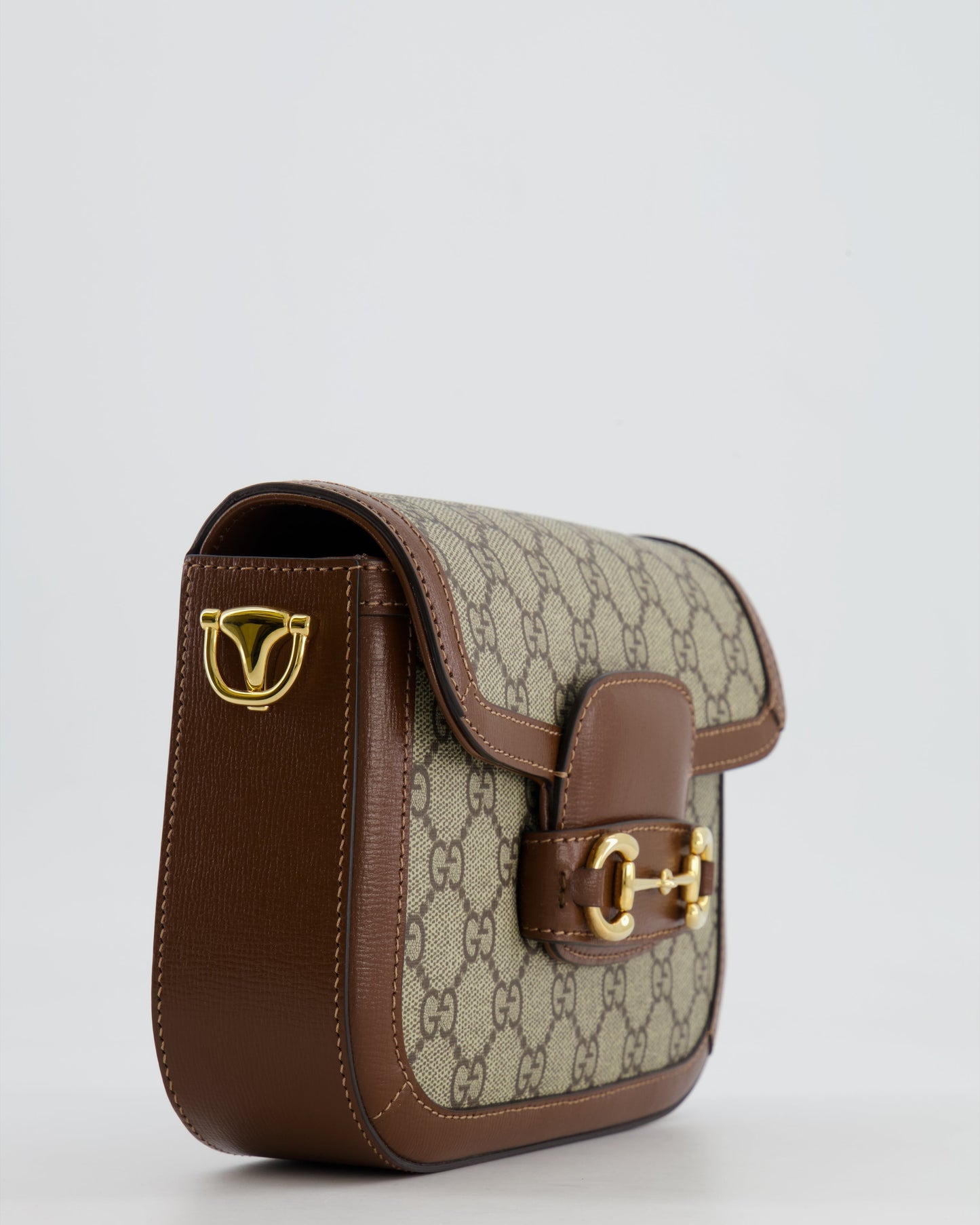 Gucci Horsebit 1955 Small Shoulder Bag in Beige/Dark Brown GG Supreme Monogram Canvas & Brown Leather Trim with Gold Hardware RRP £2,400