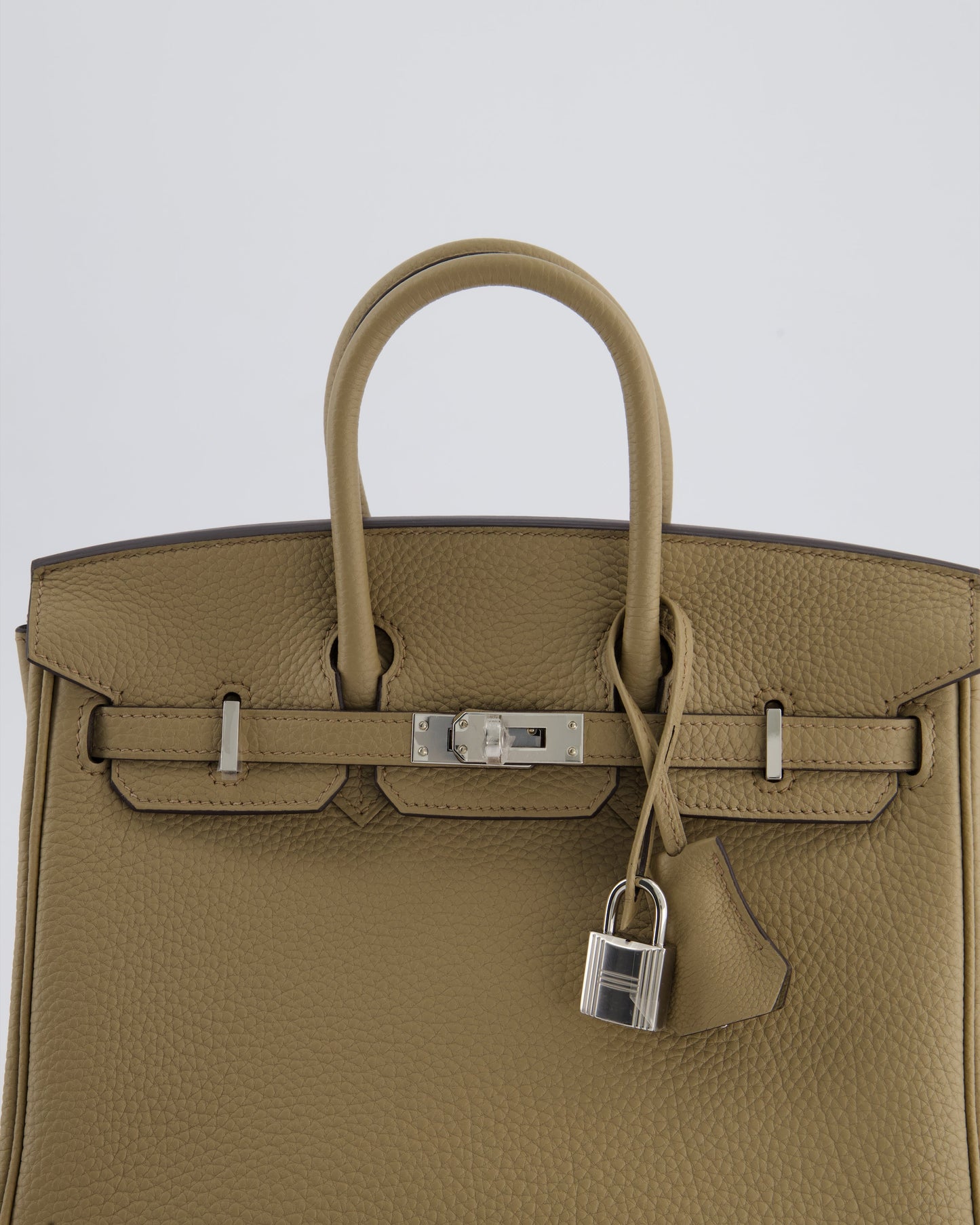 *RARE* Hermès Birkin 25cm Retourne Bag in Beige Marfa Togo Leather with Palladium Hardware