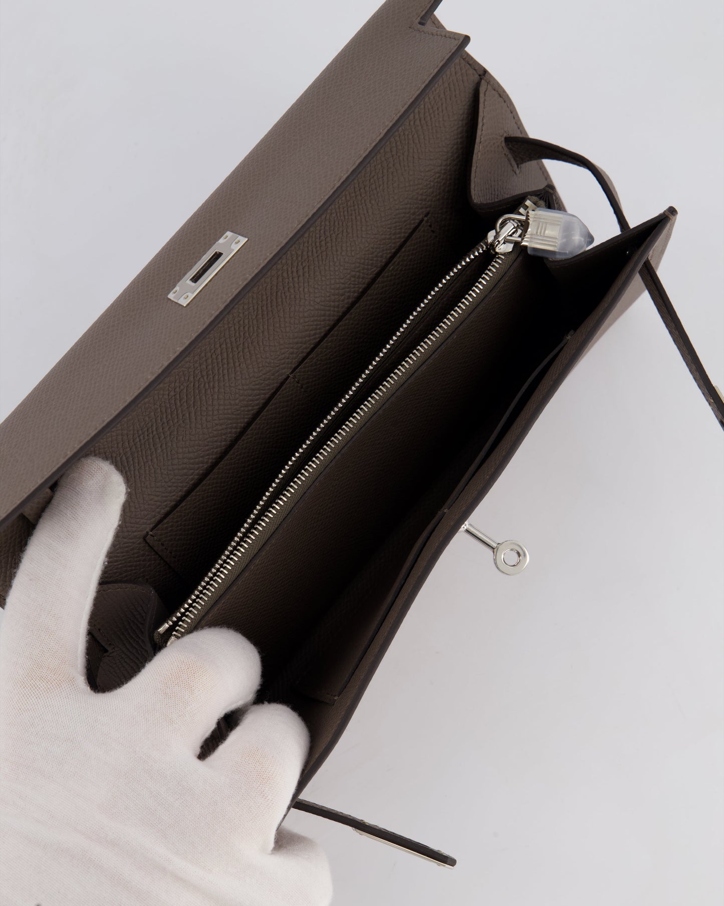 Hermès Kelly To Go Bag in Gris Etain Epsom Leather with Palladium Hardware