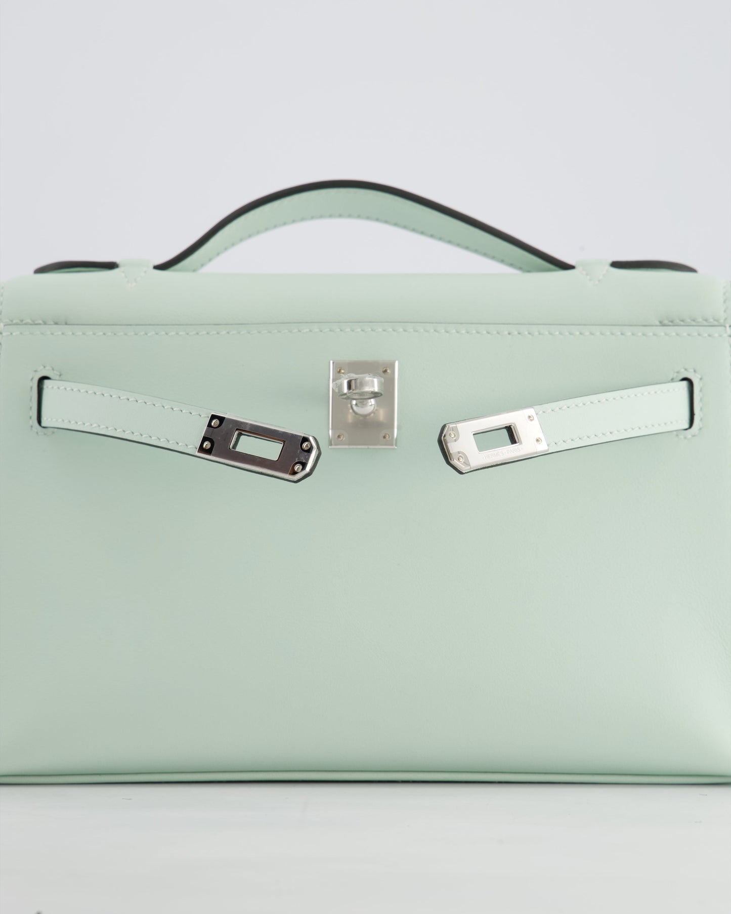 *HOT NEW COLOUR* Hermès Mini Kelly Pochette Bag in Vert Peppermint Swift Leather with Palladium Hardware