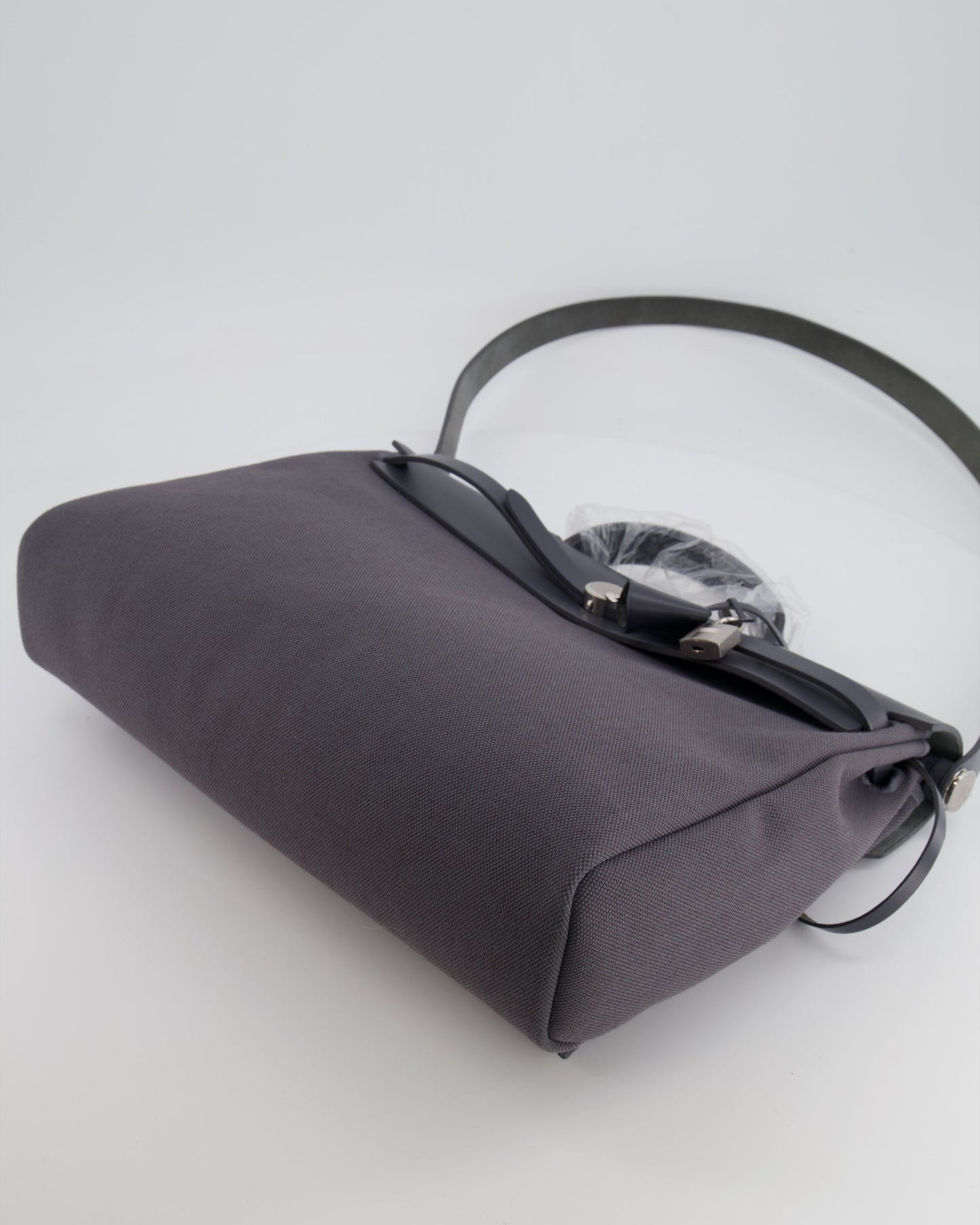 Hermès Herbag 39 Messanger in Ardoise Toile Canvas and Vache Hunter Leather with Palladium Hardware