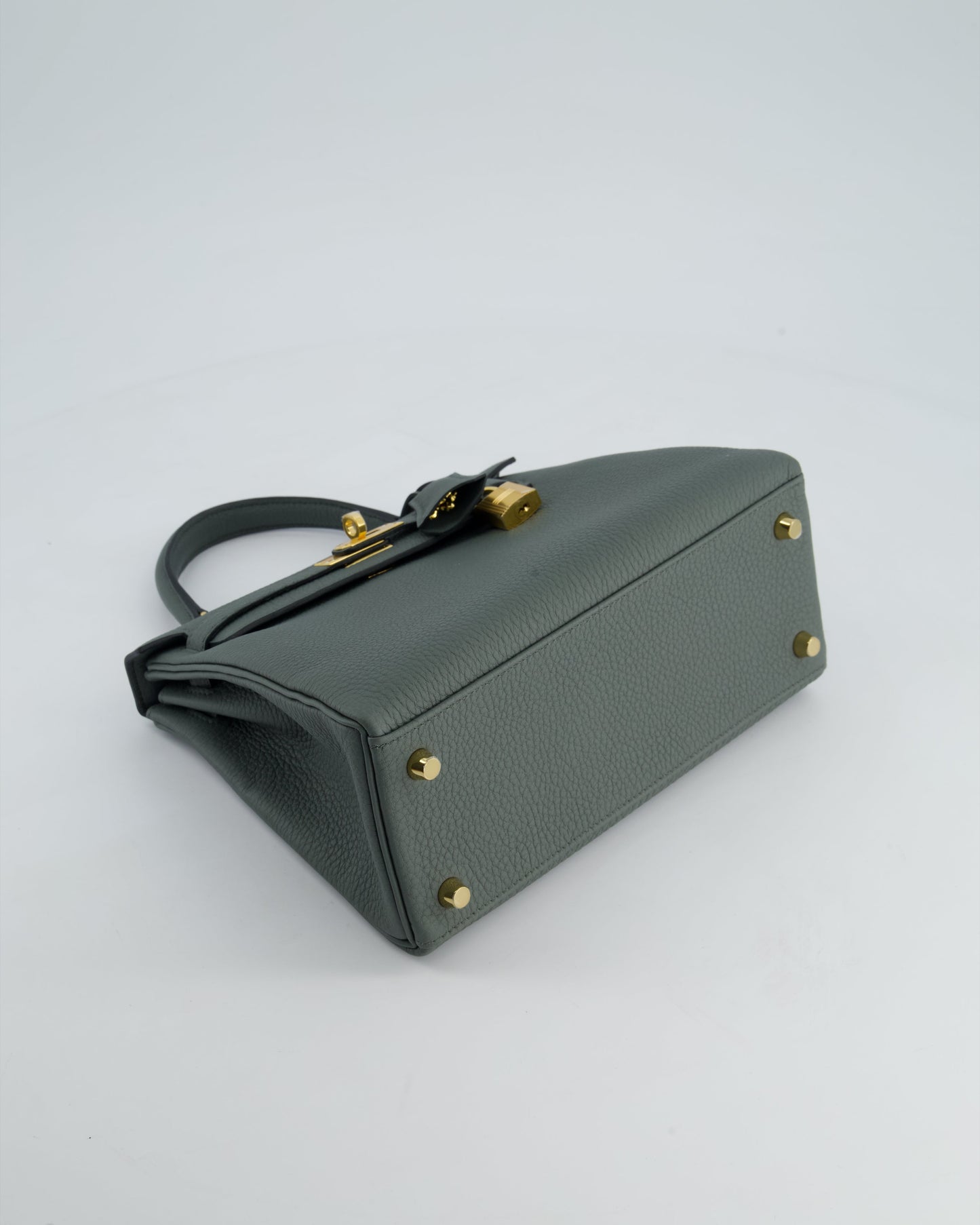 Hermès Kelly Retourne Bag 25cm in Vert Amande Togo Leather with Gold Hardware