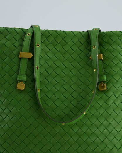 Vintage Bottega Veneta Small Parachute Bag in Green Intrecciato Leather with Gold Hardware