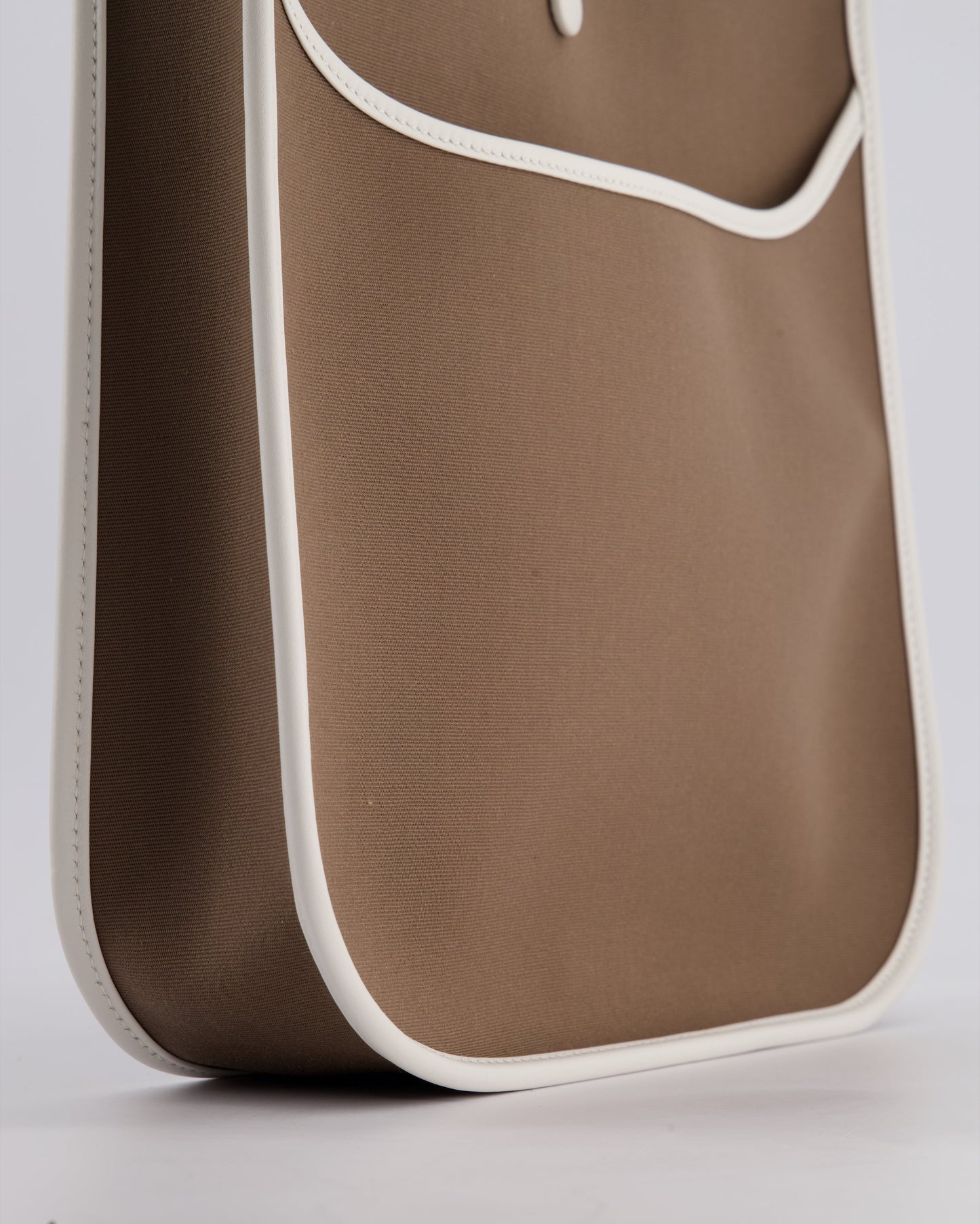 Hermes Evelyne 29cm in Neo Etoupe Canvas and White with Palladium Hardware