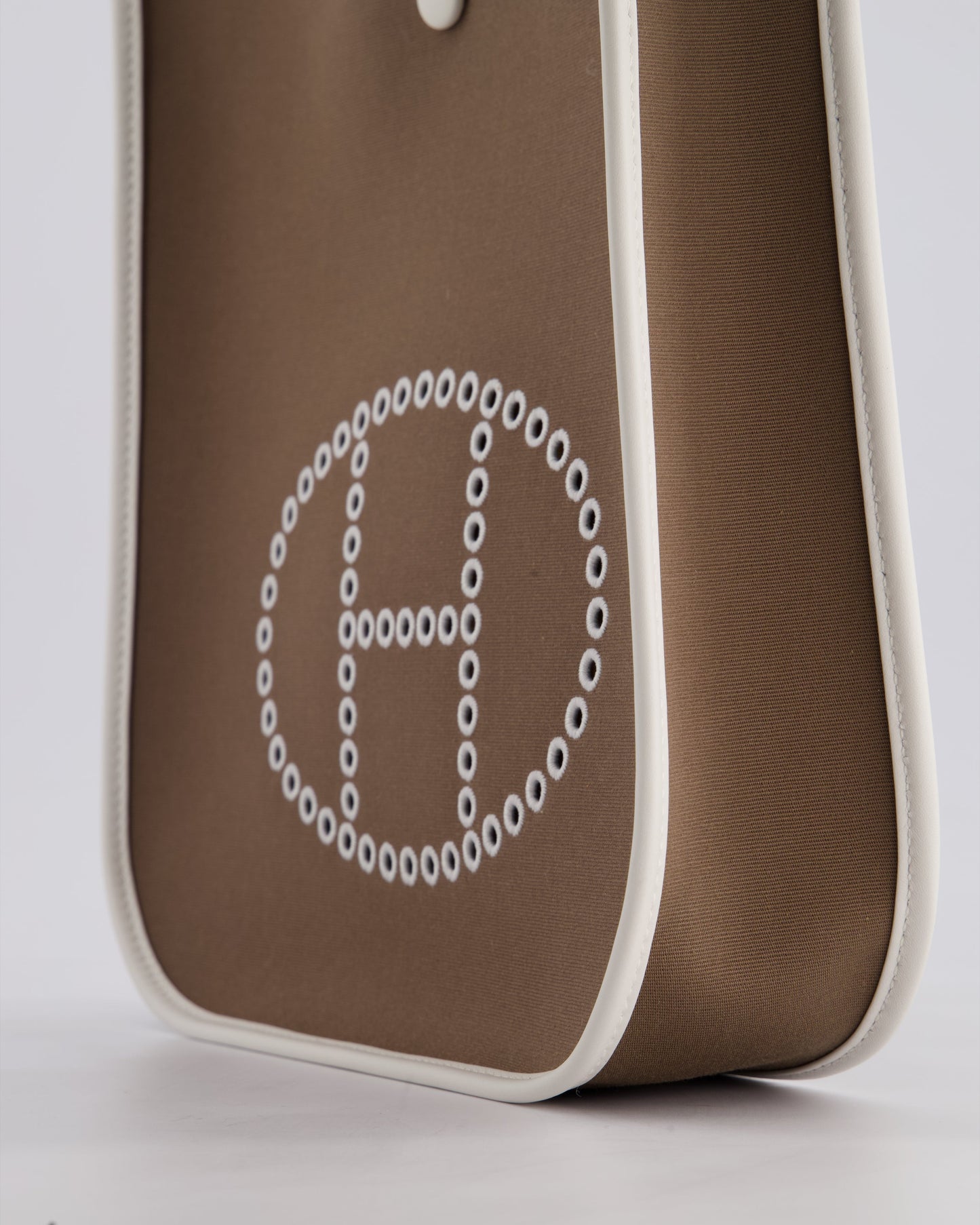 Hermes Evelyne 29cm in Neo Etoupe Canvas and White with Palladium Hardware