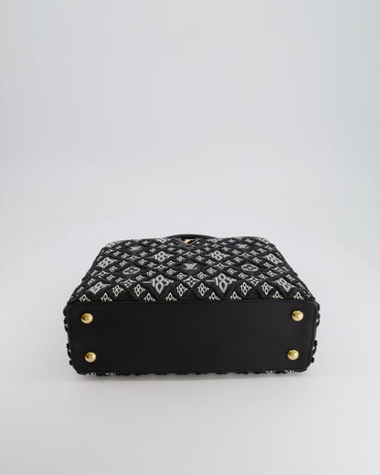 Louis Vuitton Limited Edition Since 1854 Monogram Capucines MM Bag in Black Calfskin and Embroideries with Gold Hardware