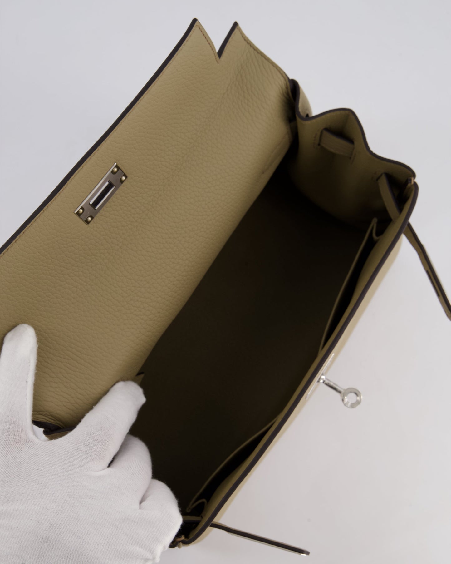 Hermès Kelly Retourne Bag 28cm in Beige Marfa Clemence Leather with Palladium Hardware