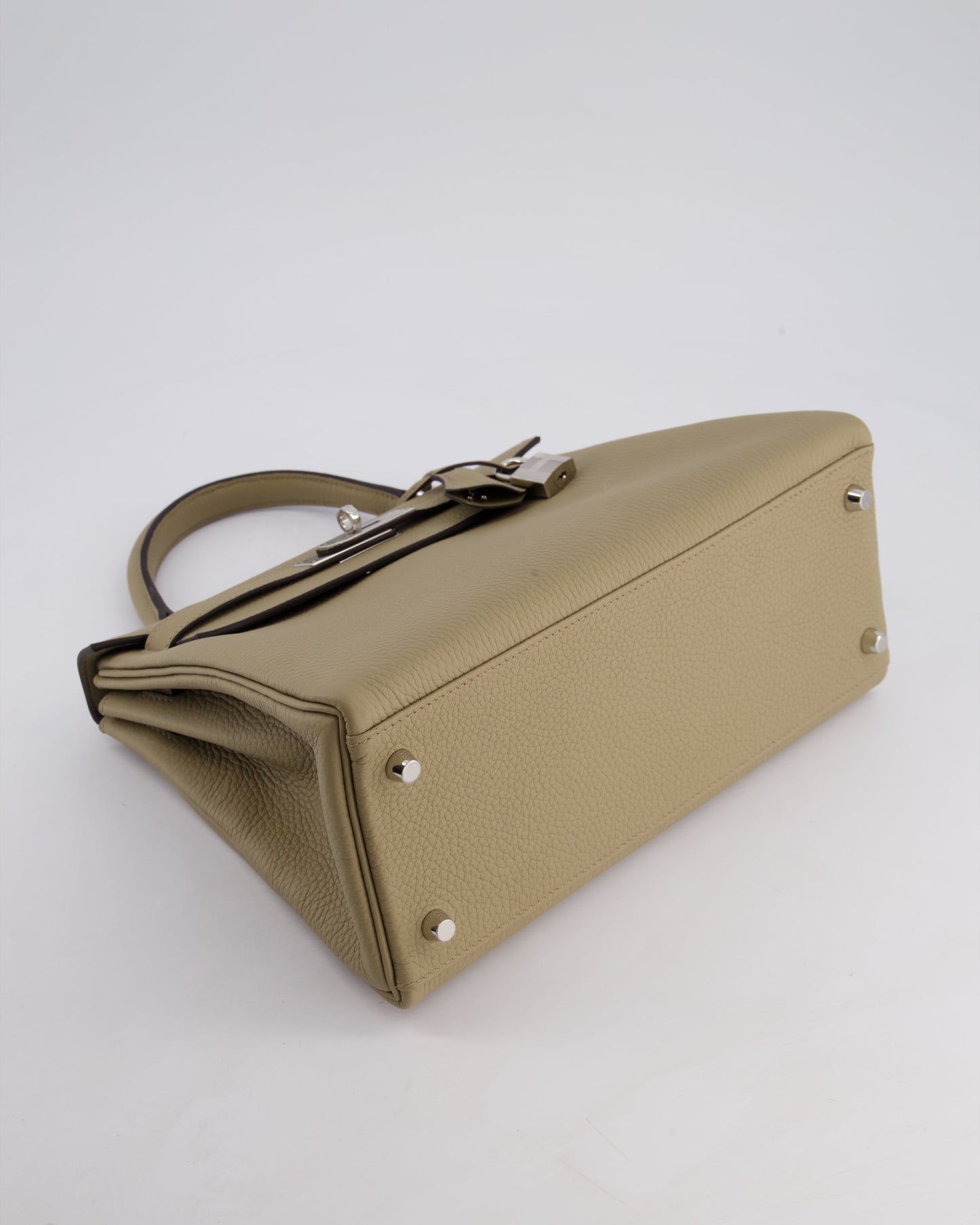 Hermès Kelly Retourne Bag 28cm in Beige Marfa Clemence Leather with Palladium Hardware