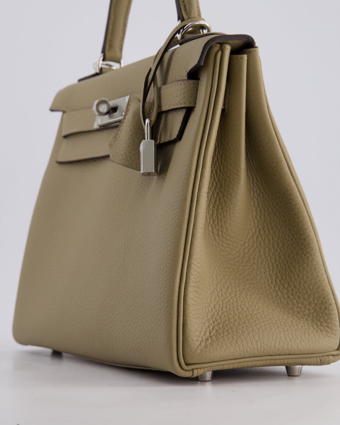 Hermès Kelly Retourne Bag 28cm in Beige Marfa Clemence Leather with Palladium Hardware