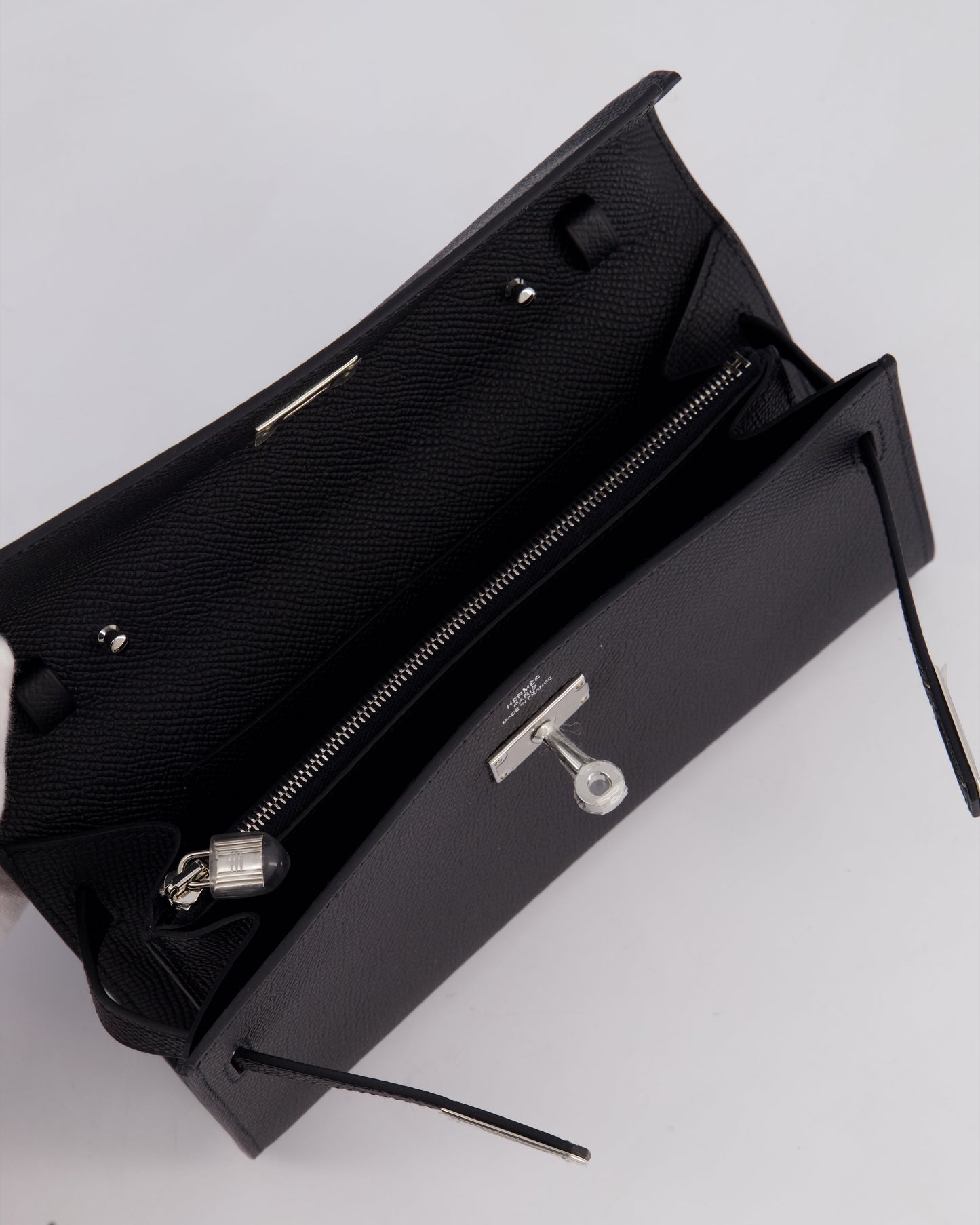 Hermès Kelly To Go Bag in Noir Epsom Leather with Palladium Hardware