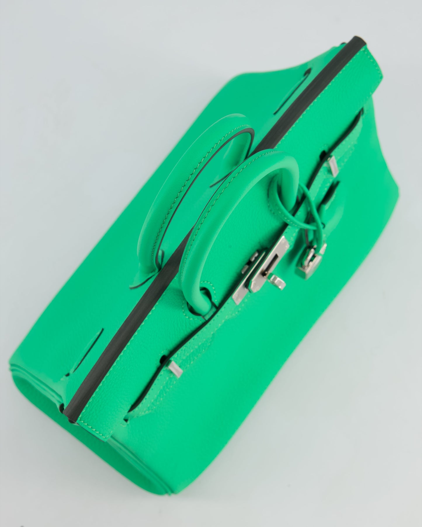 Hermès Birkin 25cm Retourne Bag in Vert Comics Togo Leather with Palladium Hardware