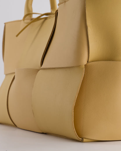 Bottega Veneta Beige Medium Intrecciato Arco Bag in Calfskin Leather with Pouch