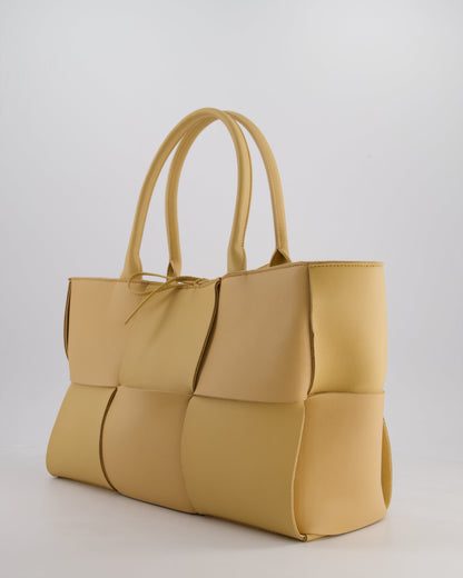 Bottega Veneta Beige Medium Intrecciato Arco Bag in Calfskin Leather with Pouch