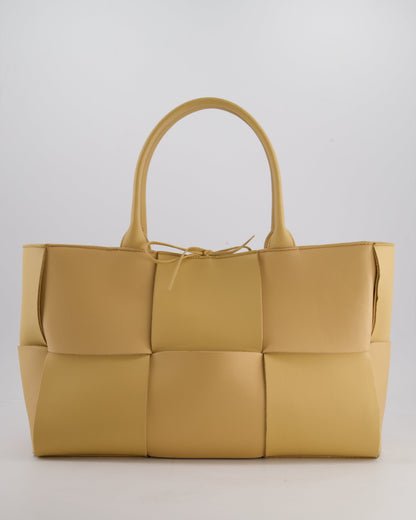 Bottega Veneta Beige Medium Intrecciato Arco Bag in Calfskin Leather with Pouch
