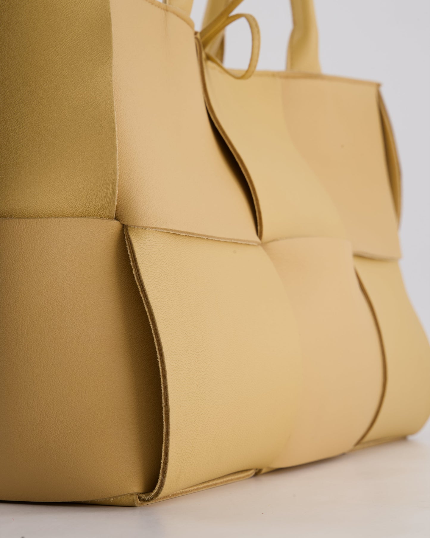 Bottega Veneta Beige Medium Intrecciato Arco Bag in Calfskin Leather with Pouch