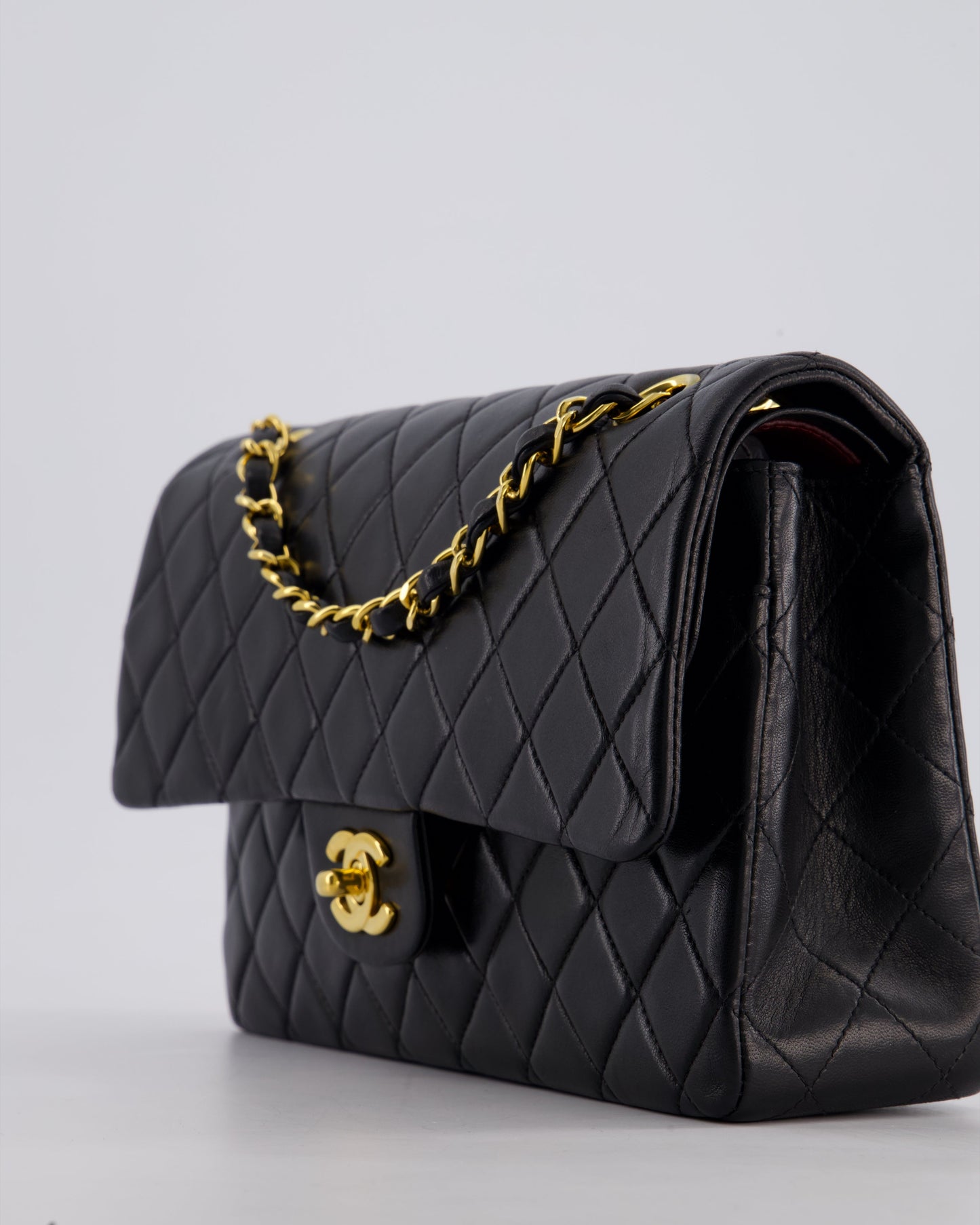 *AMAZING CONDITION* Chanel Vintage Black Medium Classic Double Flap Bag in Lambskin Leather with 24k Gold Hardware